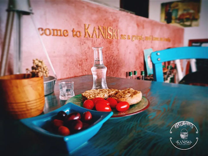 Kaniski Tavern - Traditional Cretan food in Agia Pelagia